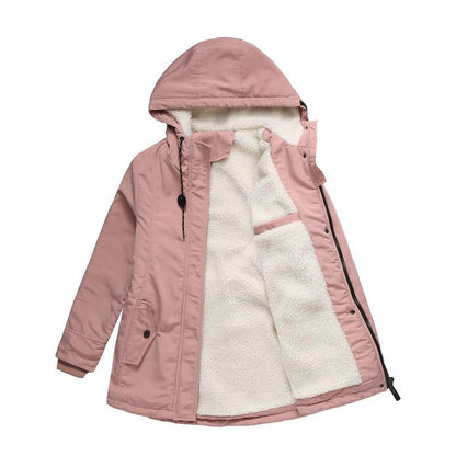 Rosa parkas liggande med öppen framkant som visar det krämvita fleecefodret och huvan 5