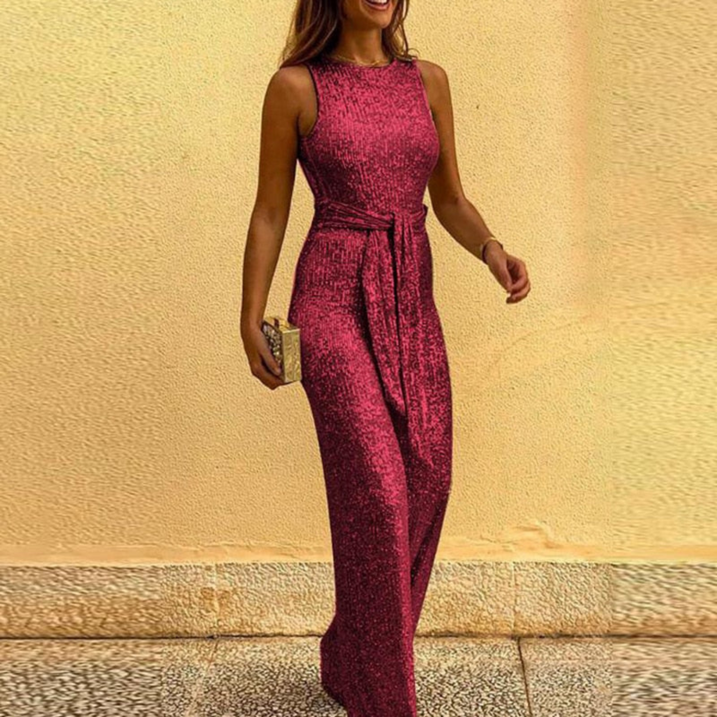 Ärmellös partyjumpsuit för damer – figursmickrande och festlig – Amira