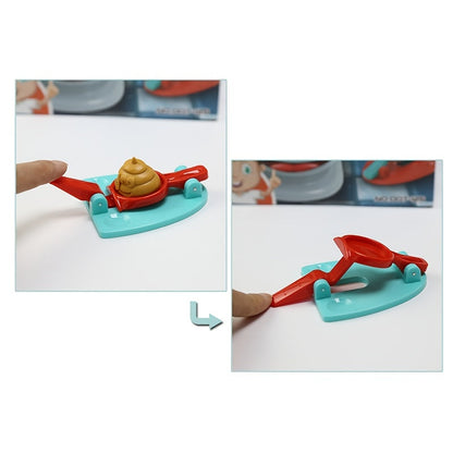 Rotes und blaues Spielzeug-Katapult mit brauner Kacke-Figur, Kinder-Spielzeug, lustig.