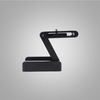 Schwarzer, verstellbarer Smartphone-Ständer aus Metall für Schreibtisch, modern und stabil.