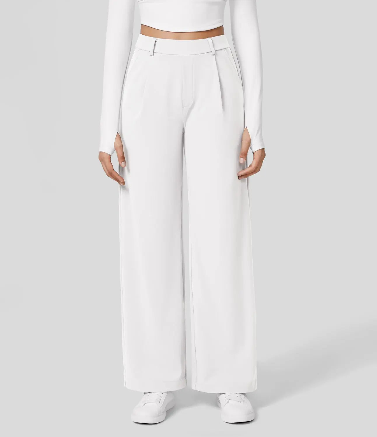 Weiße Damenhose, weites Bein, hoher Bund, elegantes Design, ideal für Büro oder Freizeit.