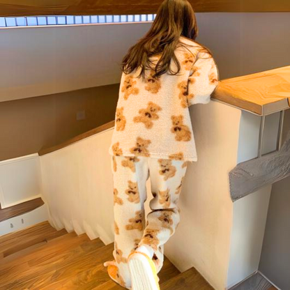 Mjuk vinterpyjamas-set med björnmotiv – Mila