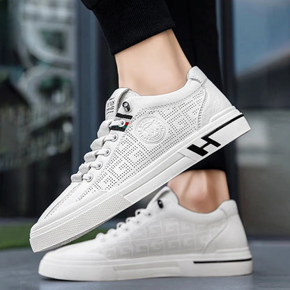 Herresneakers i perforerat läder med lätt konstruktion – Ethan