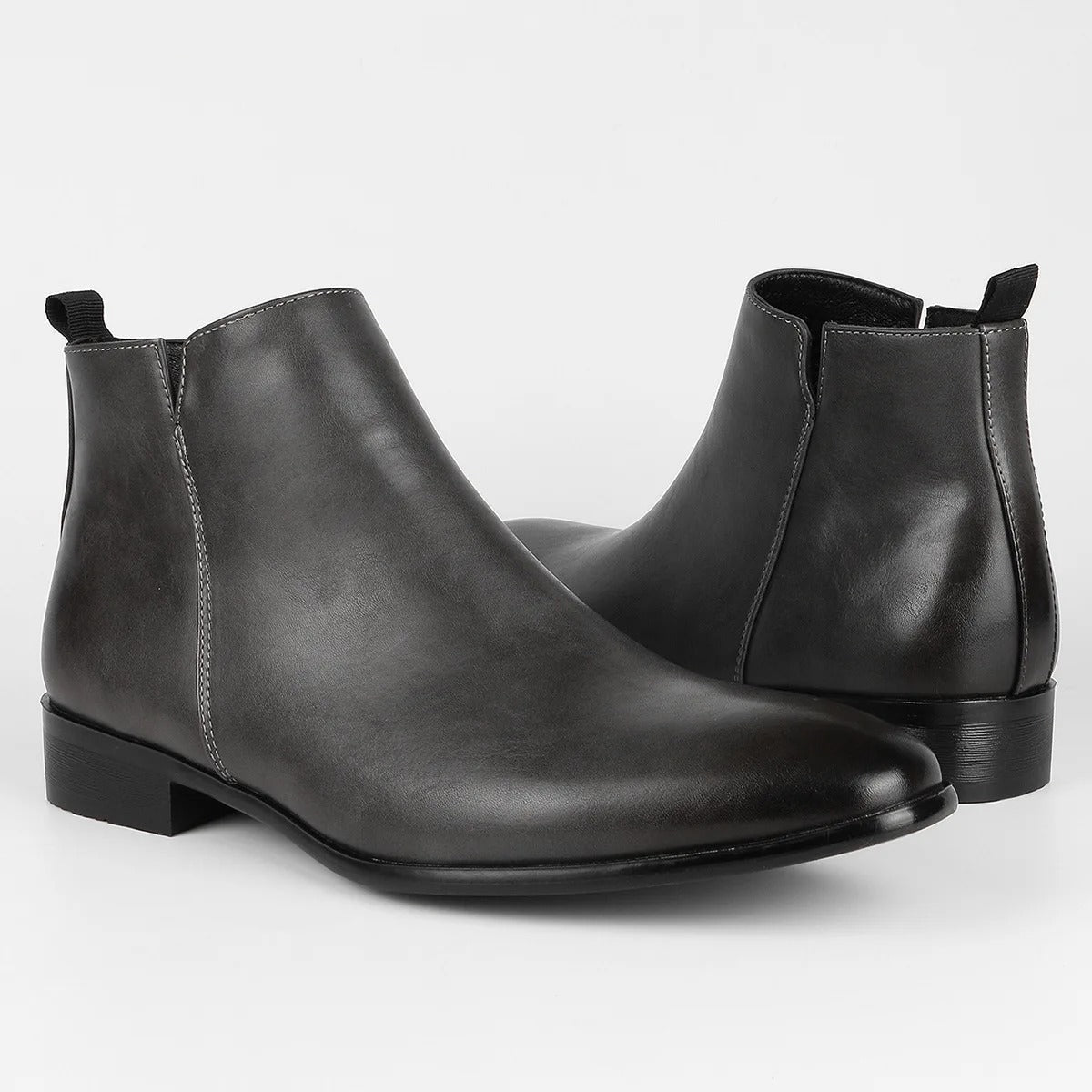 Dunkelgraue Chelsea Boots aus Leder für Herren, elegant, rutschfeste Sohle.
