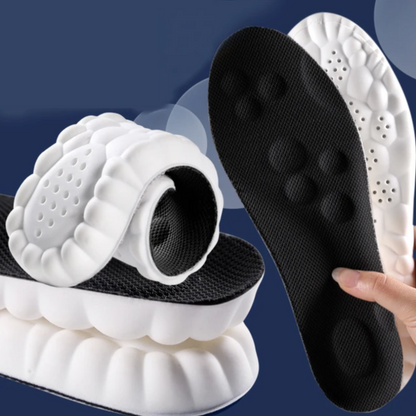 Weiße orthopädische Einlegesohlen, rutschfest, ergonomisch, für Komfort und Fußunterstützung.
