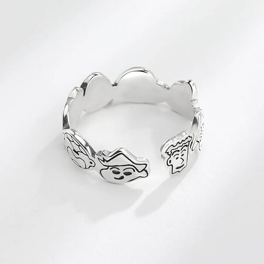 Silberarmband mit Cartoon-Gesichtern, modisches Schmuckstück, Unisex-Accessoire, Geschenkidee.