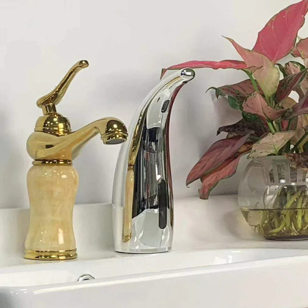 Automatisk tvåldispenser med sensor – PureSense