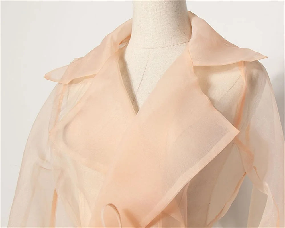 Tvådelad chiffonghöstoutfit med bälte och kjol – Maurelle