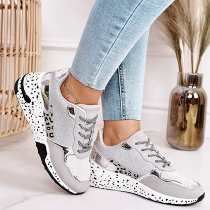 Moderna sneakers med ergonomisk innersula - Luna