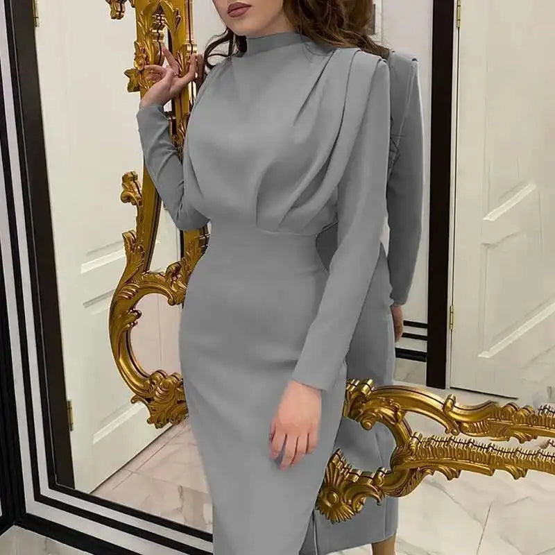 Bodycon midi-klänning med polokrage - Valeria