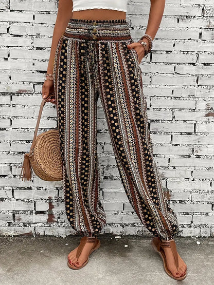 Boho-chic dambyxor med grafiskt tryck – Solara