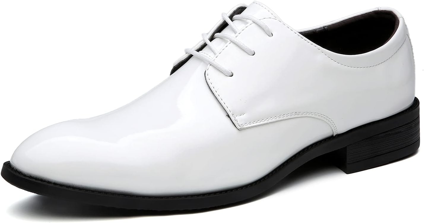 Weiße Herren-Lacklederschuhe, elegantes Design, Schnürschuhe, formelle Anlässe.