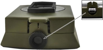 Grüner Zahlenschloss-Safe mit Drehknopf, Sicherheitsbox für Wertsachen, robustes Design.