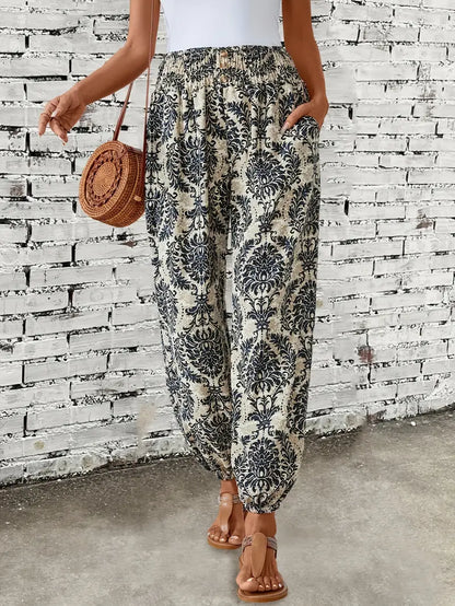 Boho-chic dambyxor med grafiskt tryck – Solara