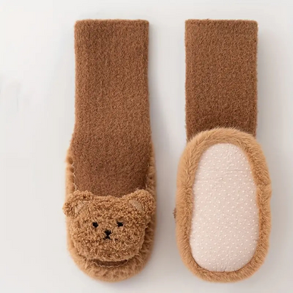 Barnens inneskor med strumpor med björnar – CozyBear