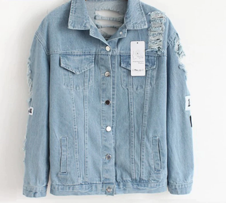 Damen Jeansjacke, hellblau, zerrissen, Knopfleiste, modisch, lässig, Baumwolle.