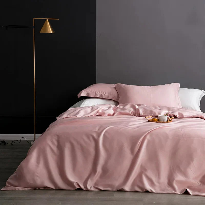 Rosa Bettwäsche-Set aus Satin, luxuriös, weich, Schlafzimmer-Dekor, modernes Design.