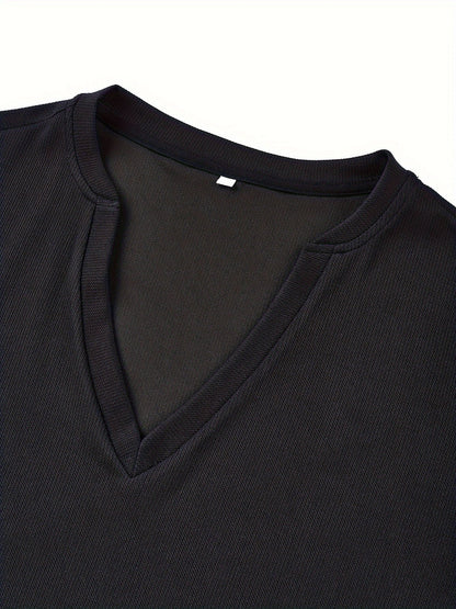 Herr T-shirt med djup V-ringning och struktur – Rafael