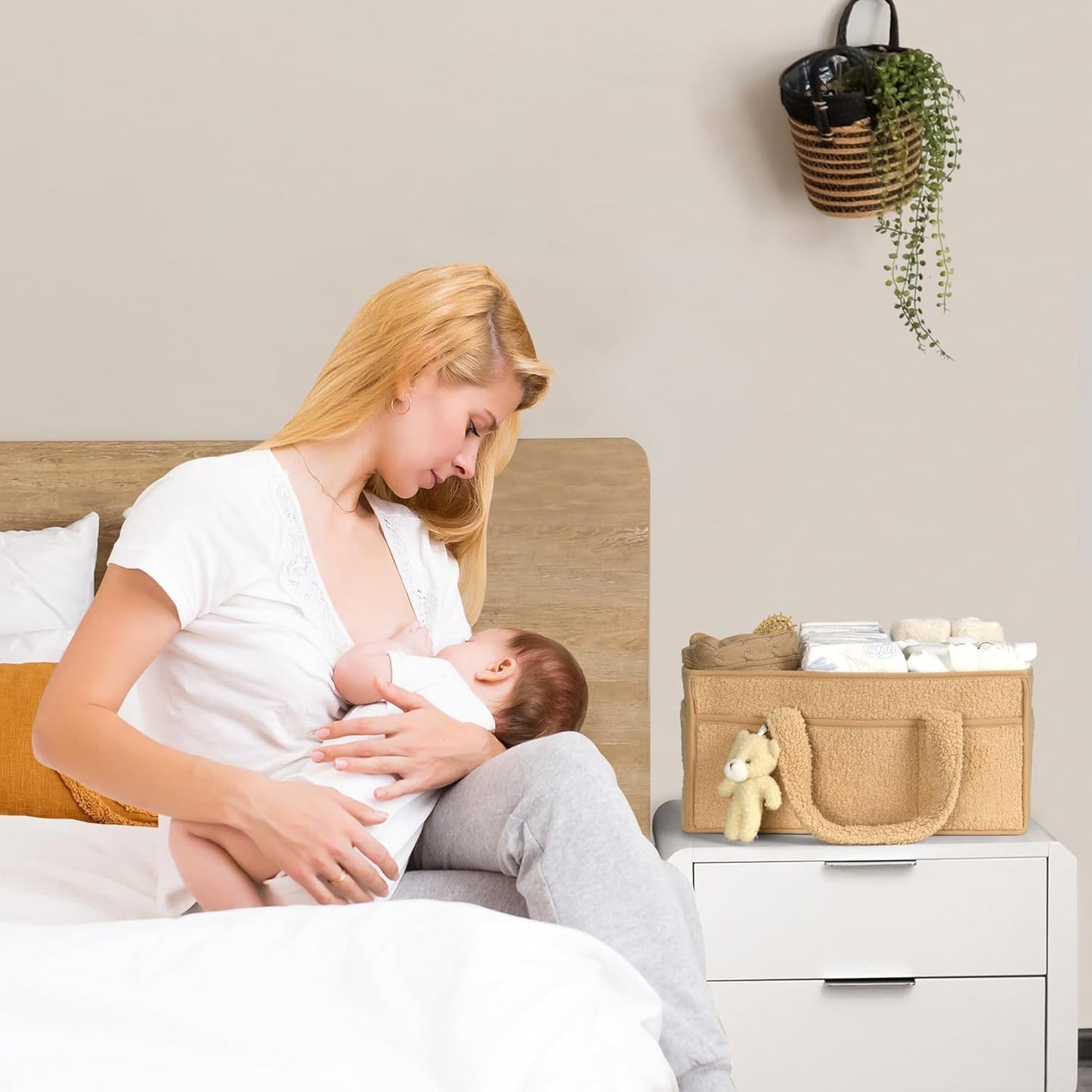 Blöjorganisatör för baby – plysch-sherpa-förvaringskorg med fack – Elvoria