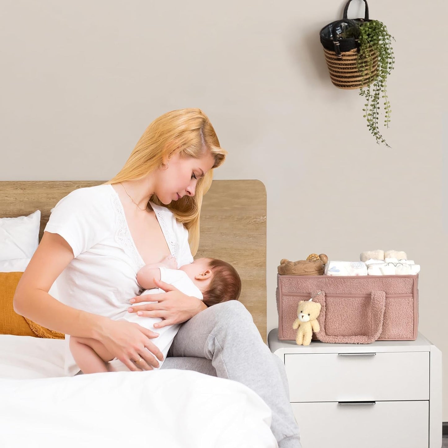 Blöjorganisatör för baby – plysch-sherpa-förvaringskorg med fack – Elvoria