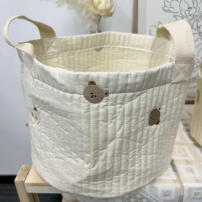 Quiltad tygförvaring för barnrummet – 1+1 gratis