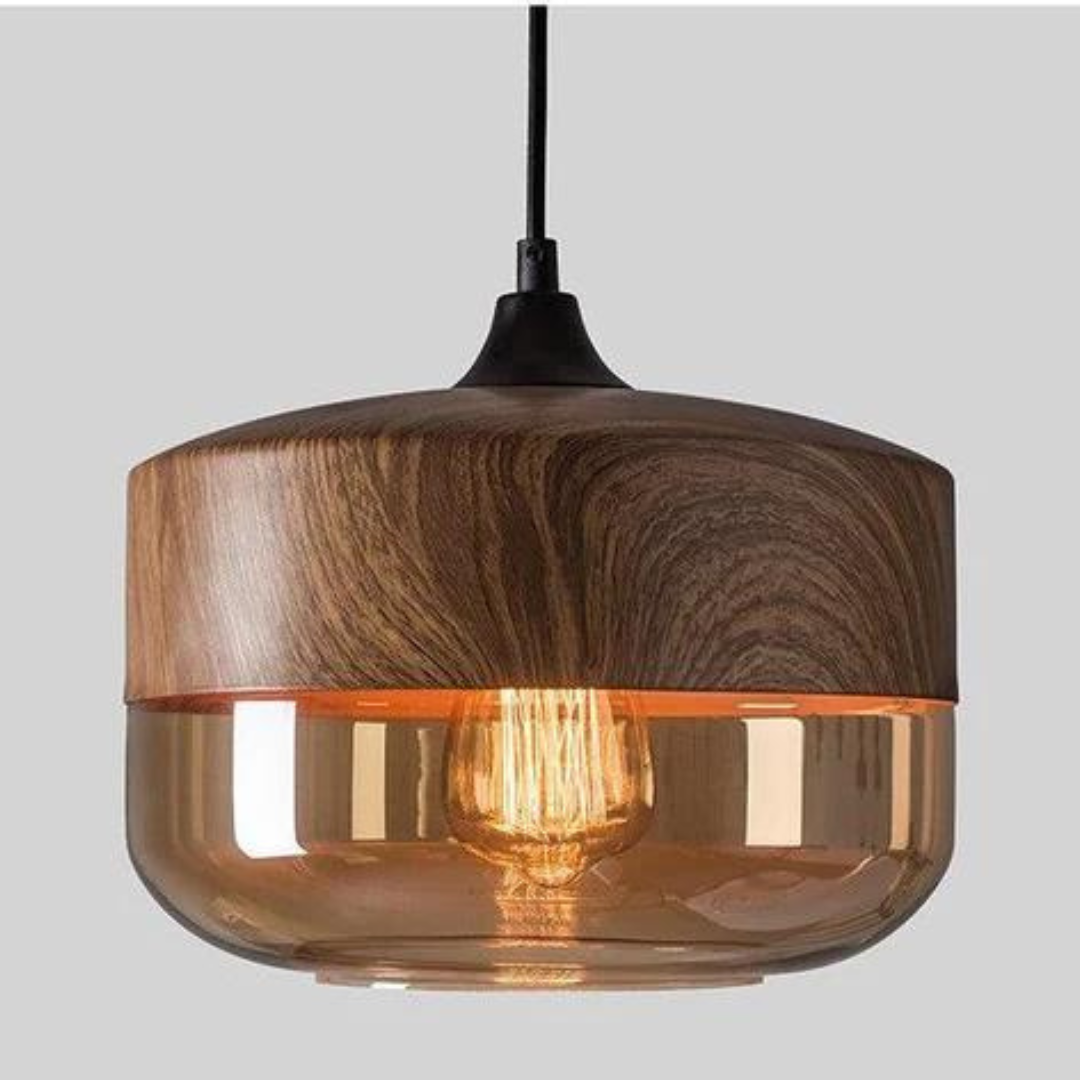 Moderne Hängelampe aus Holz und Glas, warmes Licht, ideal für Wohnzimmer oder Esszimmer.