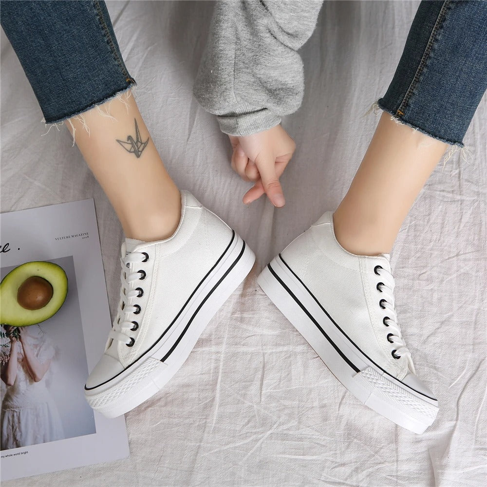 Snygga damsneakers i canvas med platåsula - Leonie