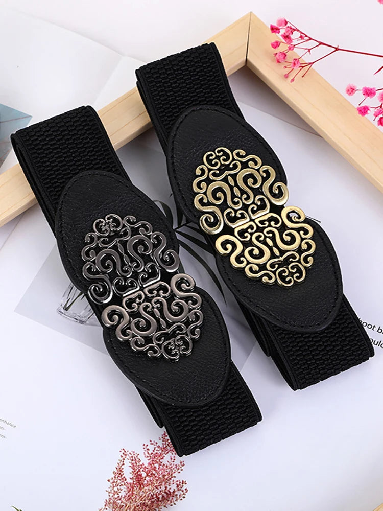 Schwarzer elastischer Gürtel mit silberner und goldener Schnalle, Damenmode Accessoire.