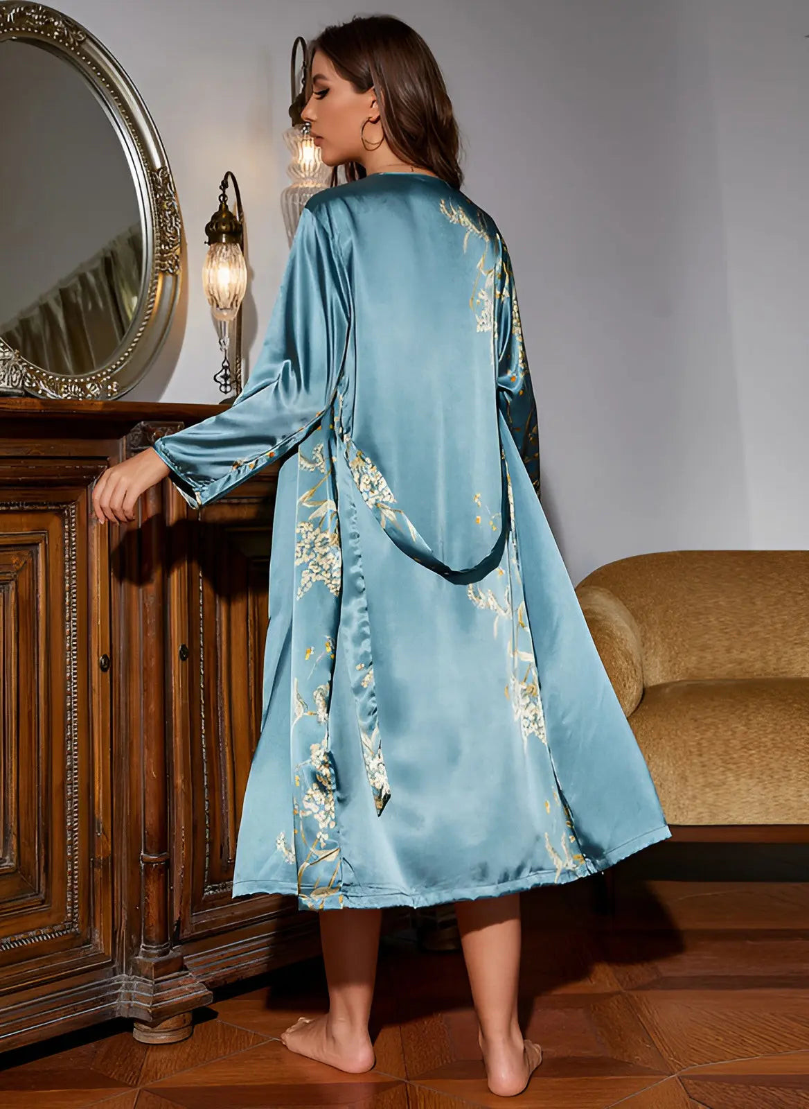 Tvådelad satinklänning-kimono set för damer – Livia Höstromantik Edition