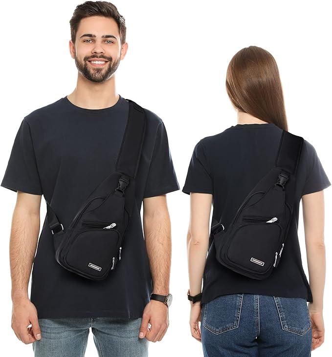 Zwei Personen mit schwarzen Umhängetaschen aus Nylon, ideal für Reisen und Freizeit.