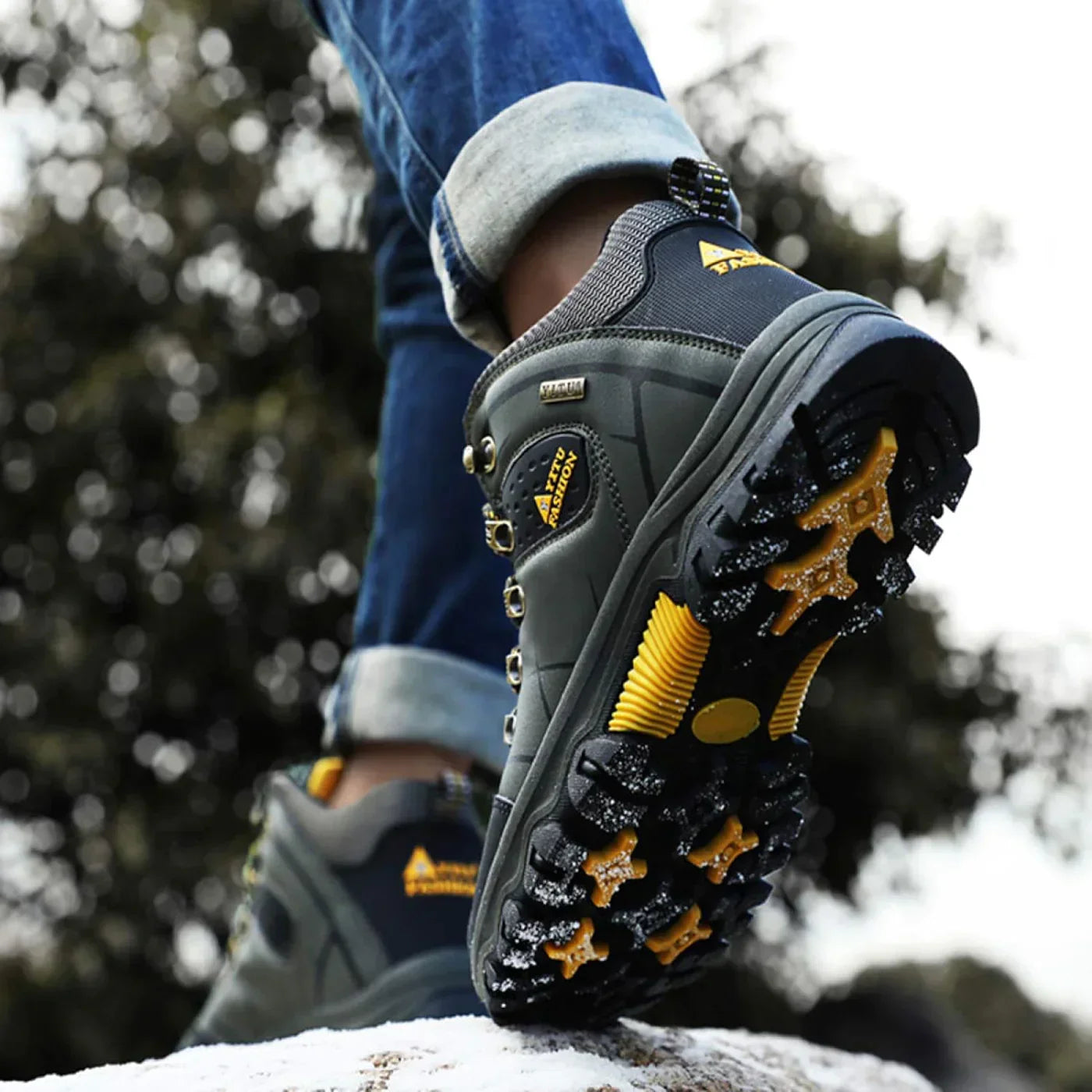 Wasserdichte Wanderschuhe Herren, grau, rutschfeste Sohle, Outdoor, Trekking, robust.
