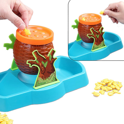 Spielzeug Eichhörnchen Futterbaum, braun, Kunststoff, interaktives Kinderspiel, blaues Tablett