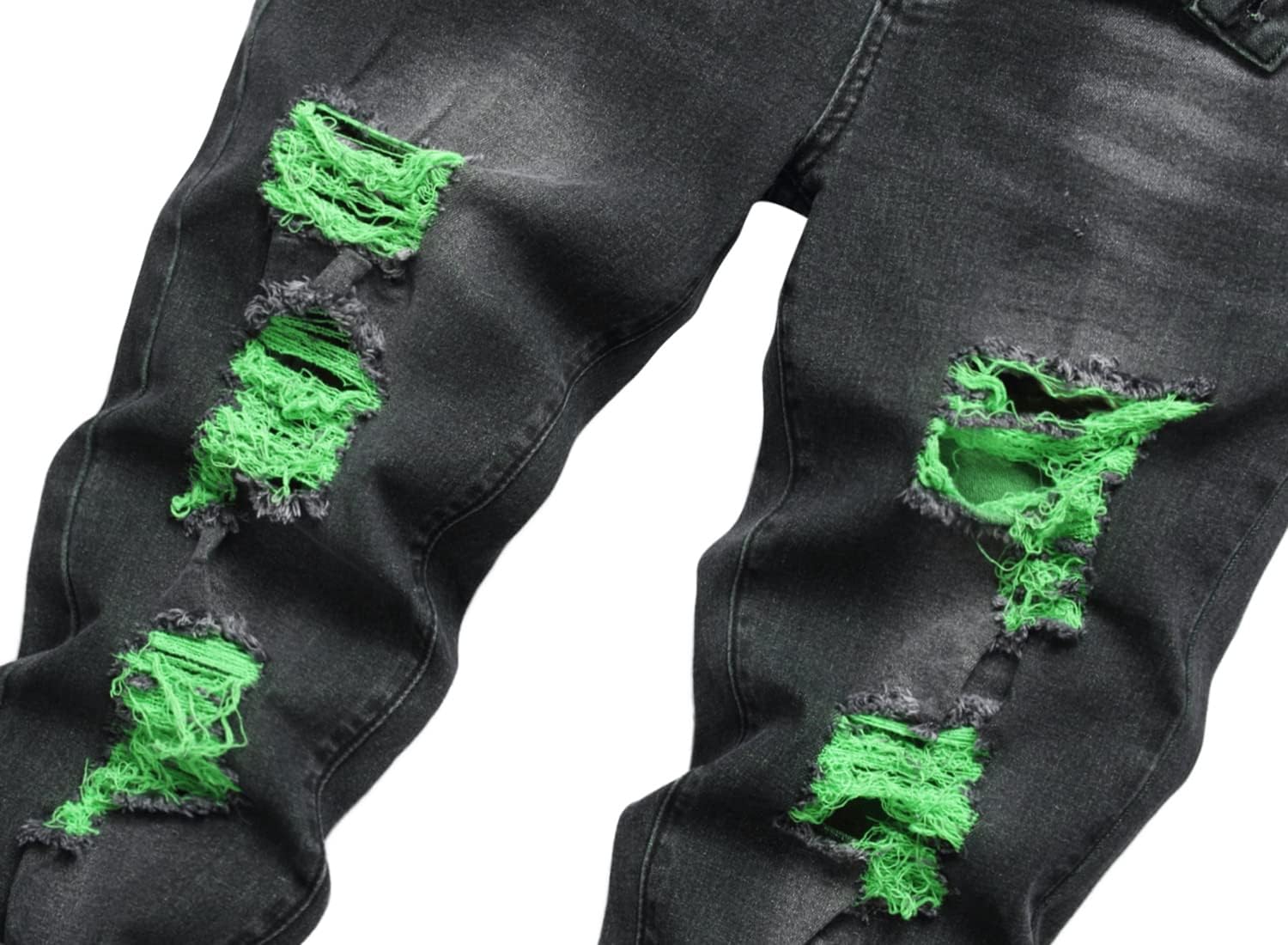 Schwarze Jeans mit grünen Rissen, modische zerrissene Denim-Hose für Herren.