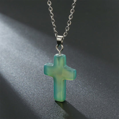 Opal Kreuzanhänger Halskette, blau-grün, Edelstahlkette, modisches Schmuckstück.
