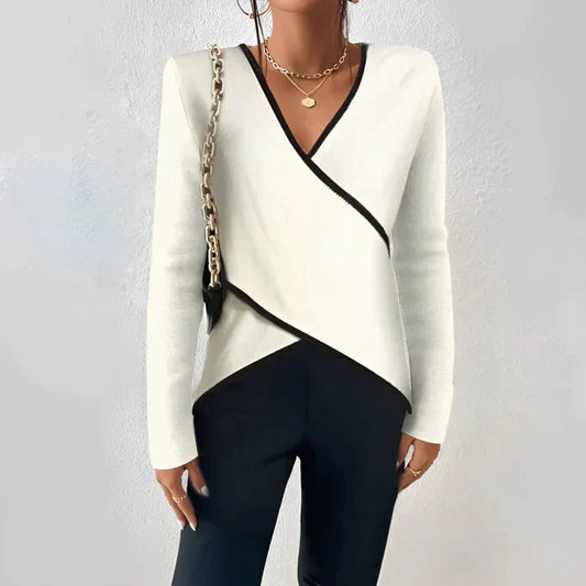 Weiße Damenbluse mit V-Ausschnitt, schwarzem Rand, elegantes Design, modische Damenbekleidung.