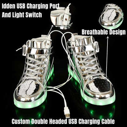 Silberne LED-Sneaker mit USB-Ladeanschluss und atmungsaktivem Design.