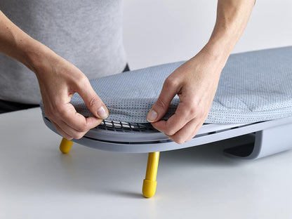 Hopfällbart strykbräde – Platsbesparande design – PressEase