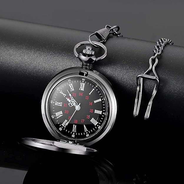 Schwarze Taschenuhr mit römischen Ziffern, Kette, Vintage-Design, Edelstahl, Herrenaccessoire.