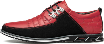 Roter und schwarzer Herren-Ledersneaker, sportlich, modern, mit Metallakzenten.