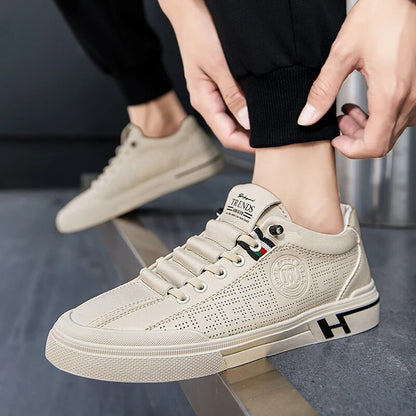 Herresneakers i perforerat läder med lätt konstruktion – Ethan