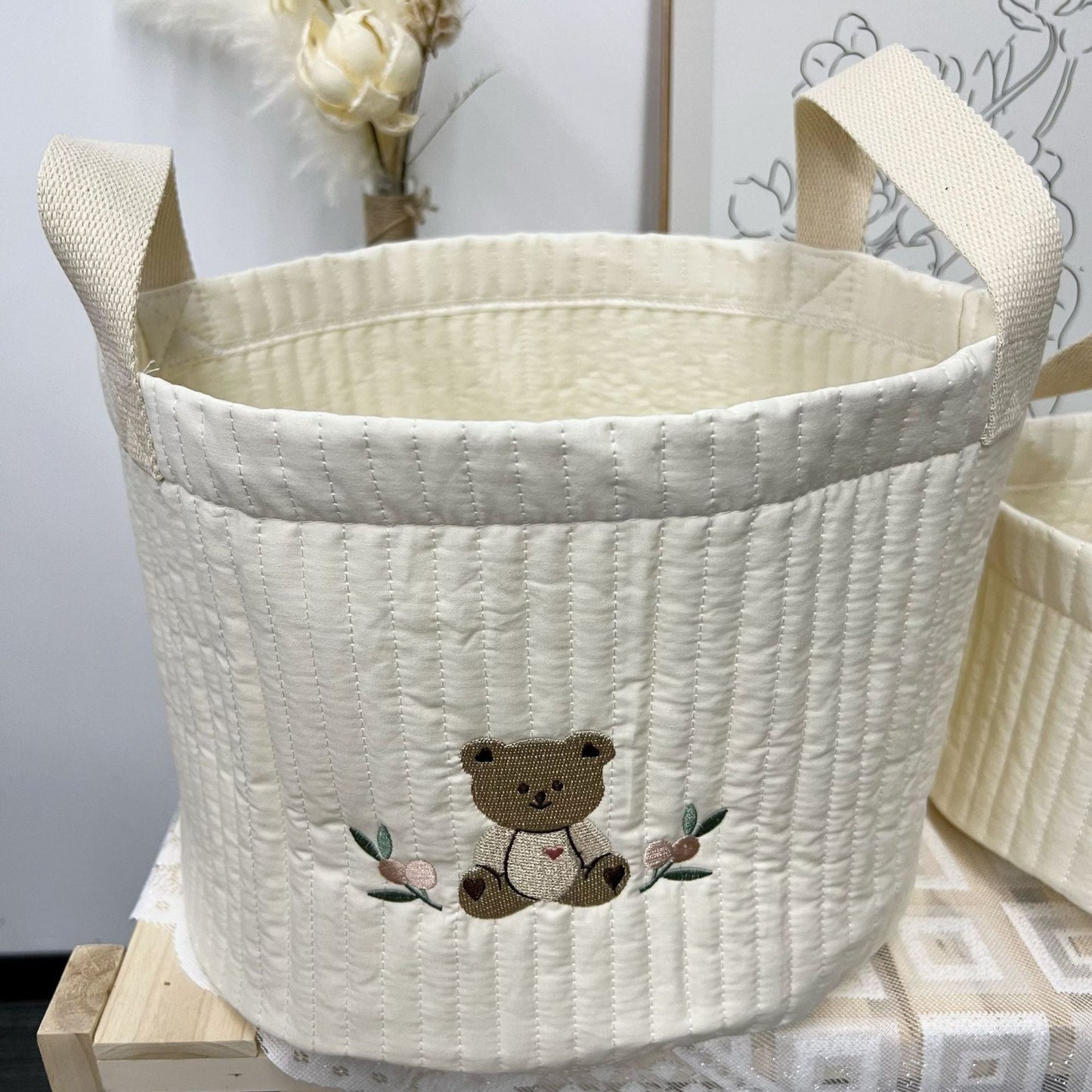 Quiltad tygförvaring för barnrummet – 1+1 gratis