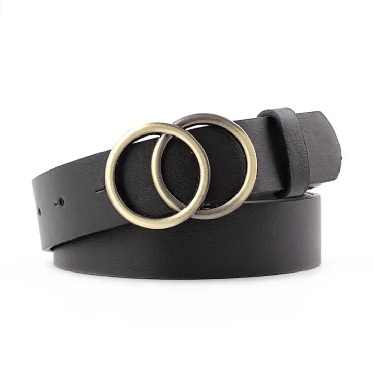 Schwarzer Ledergürtel mit doppelten Messingringen, modisches Accessoire, Unisex.