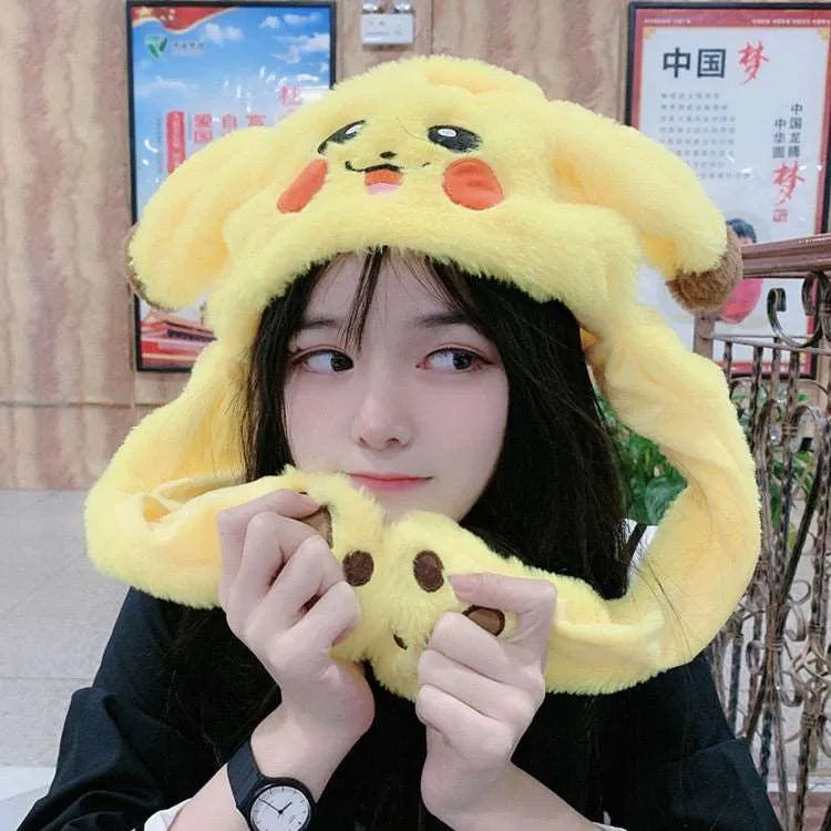 Flauschiger gelber Pikachu-Hut mit Ohren, Plüschmaterial, ideal für Cosplay oder kaltes Wetter.