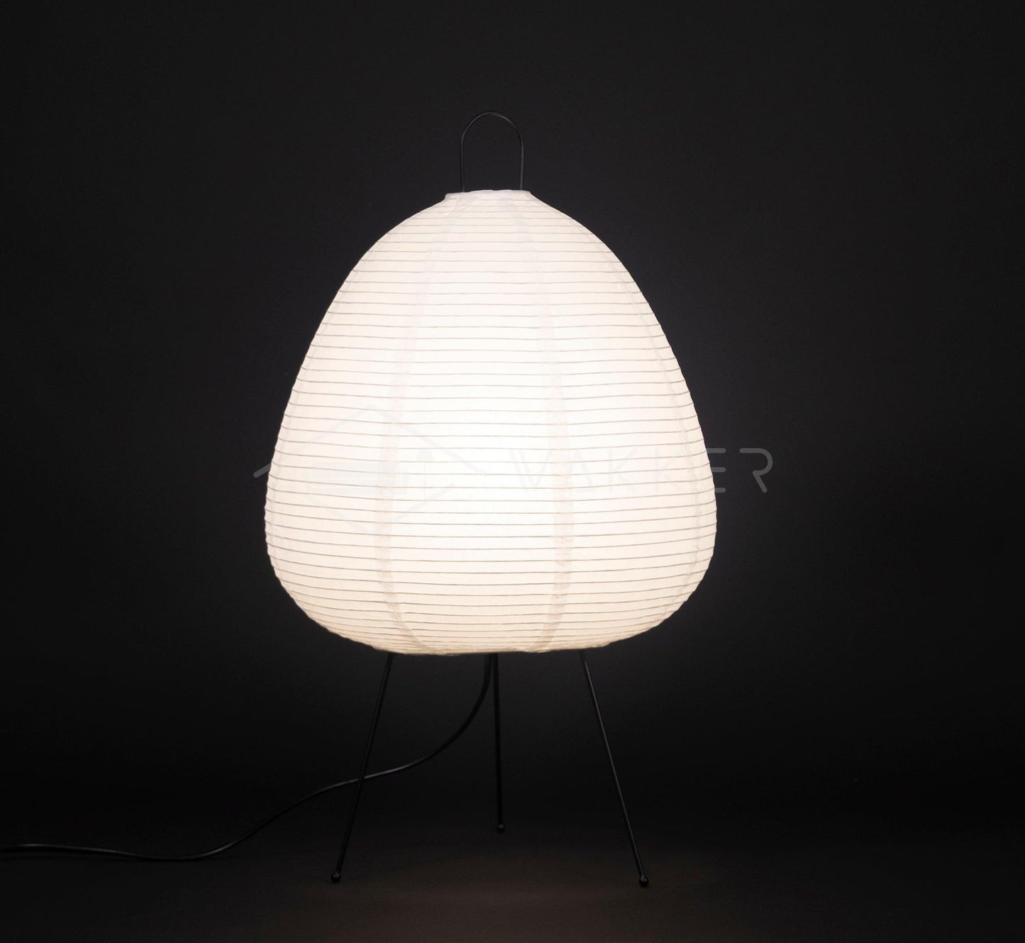 Akari 1A Tischlampe, weiß, Papier, schwarzes Metallgestell, modernes Design, Innenbeleuchtung.