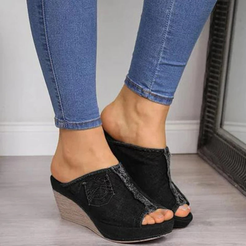 Damsandaler i denim med kilklack - Elisabetta