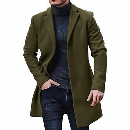Herrenmantel Armeegrün, eleganter Wollmantel, Wintermode, klassischer Stil, Herrenbekleidung