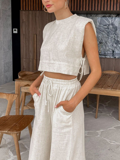 Tvådelat sommar-set med crop-top och byxor – Valeria