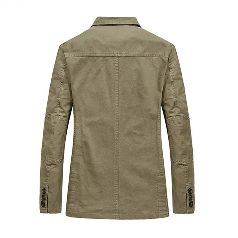 Herrjacka för hösten i vintage- och militärstil – Viktor