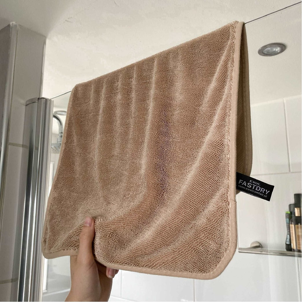 Superabsorberande handduk – DrySwift