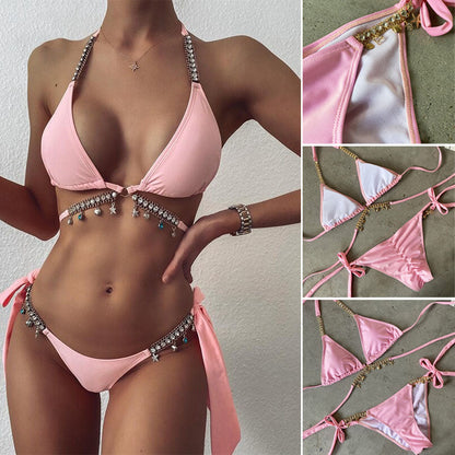 Rosa Bikini mit Schmuckdetails, zweiteilig, Damenmode, Strandbekleidung, Sommertrends.
